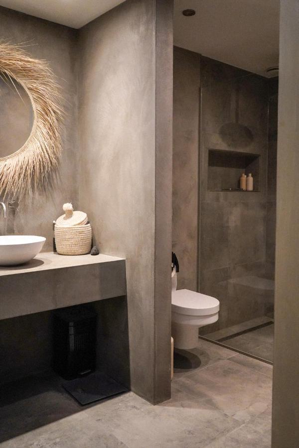 Haert Boutique Wellness Suites City Centre ฮาร์เลม ภายนอก รูปภาพ